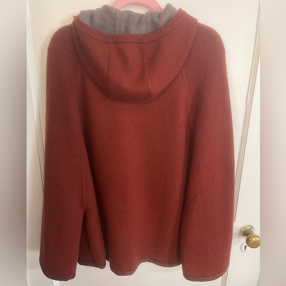 Loro Piana Reversible Red/gray cashmere hooded cardigan sweater size medium - Picture 2 of 5